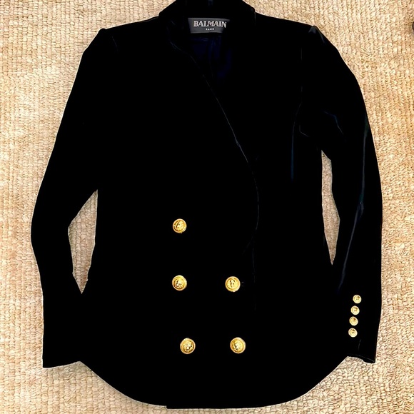 Classic Balmain Velvet Blazer - Picture 7 of 7